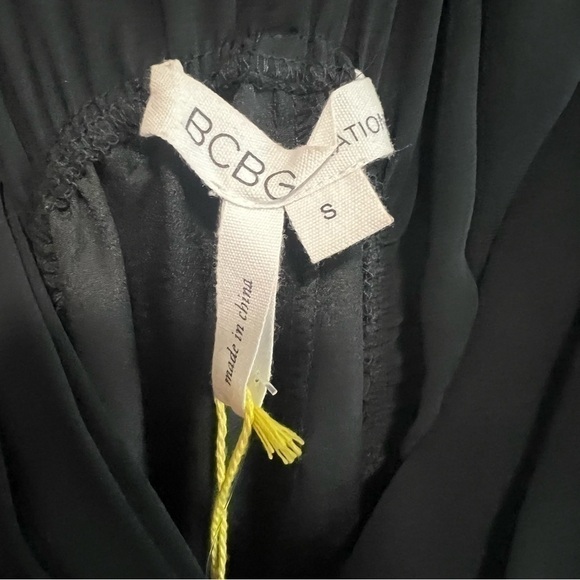 BCBG Generation Black Sequin Maxi Gown, New with Tags - Picture 4 of 8